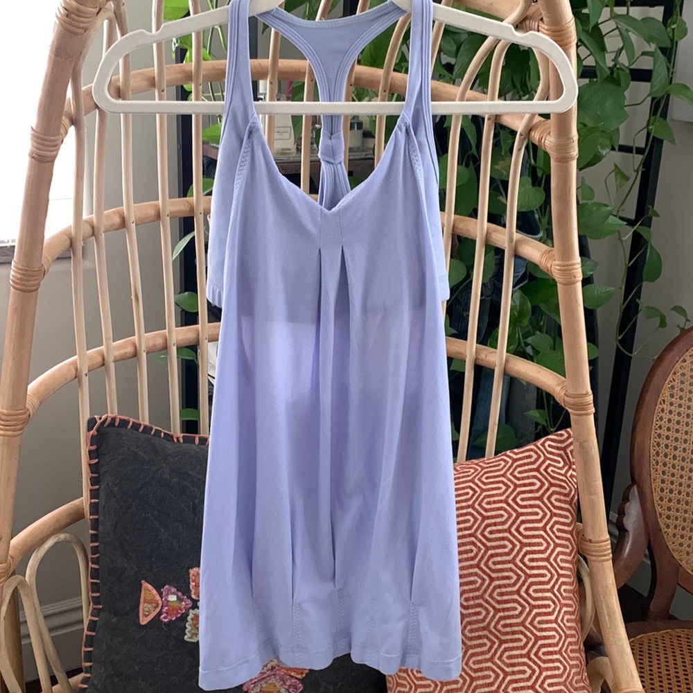 Lululemon Flow & Go No Limits Lavender Pintucked Tank w/Sports Bra - Size 4